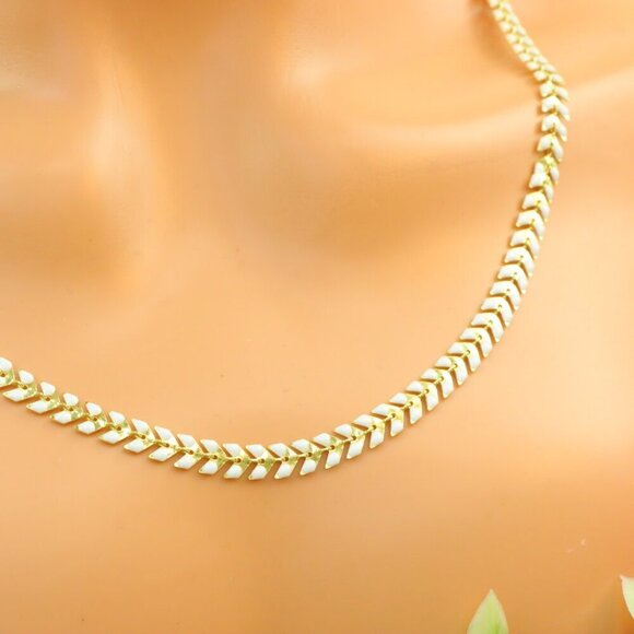 "New Beautiful Design Necklace Chain for Women/Girls, Gift, N638 - Picture 5 of 10